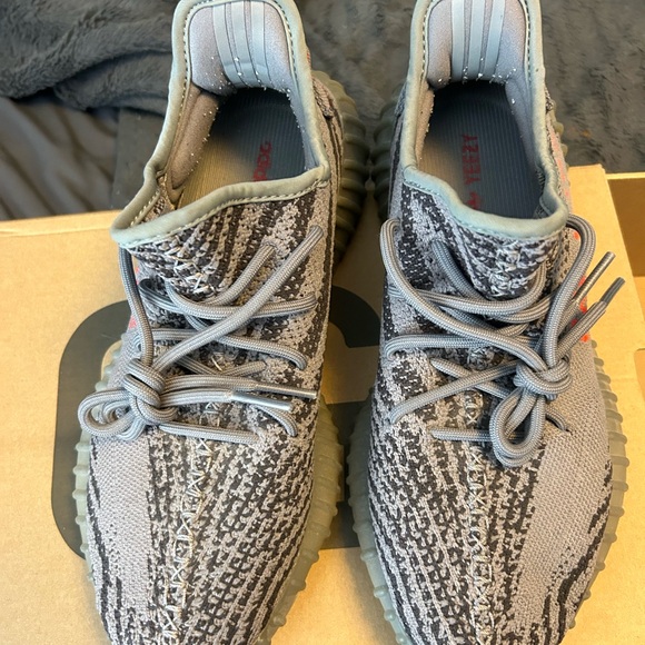 Yeezy Beluga V2.0 - Size 9, Orange/Grey colour way & slightly used. - Picture 4 of 5